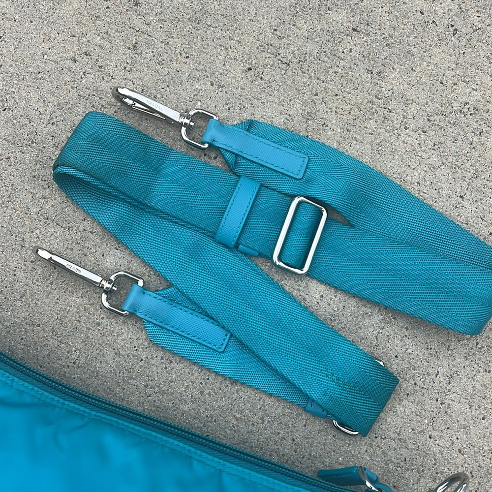 Prada Front Pocket Messenger Bag Tessuto Medium Crossbody teal - Picture 7 of 16